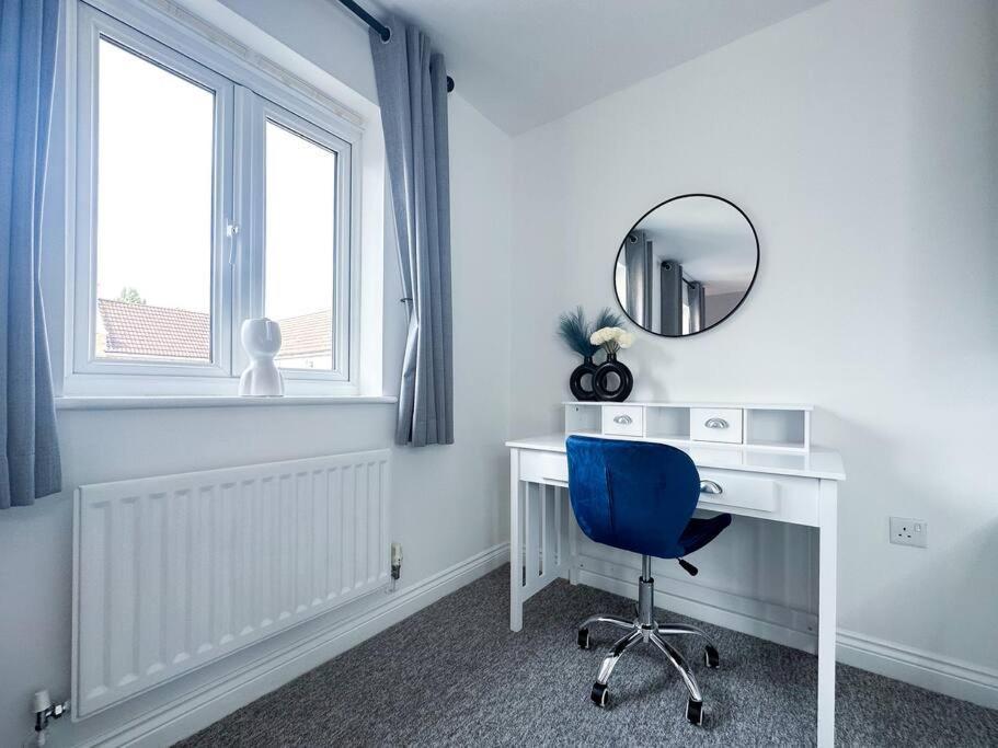 Apartamento Boutique Townhouse - Sleeps Up To 8 - Perfect For Families & Groups! *